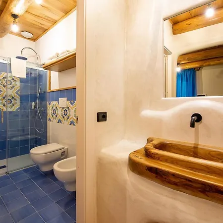 Etna Quota Mille Boutique Hotel, Typical Sicilian Food & Wine Landsted Randazzo