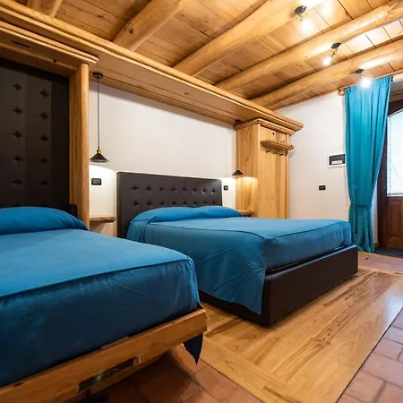 Etna Quota Mille Boutique Hotel, Typical Sicilian Food & Wine