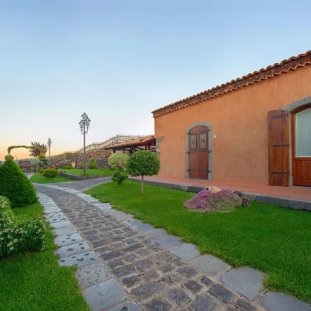 Séjour à la campagne Etna Quota Mille Boutique Hotel, Typical Sicilian Food&wine Randazzo