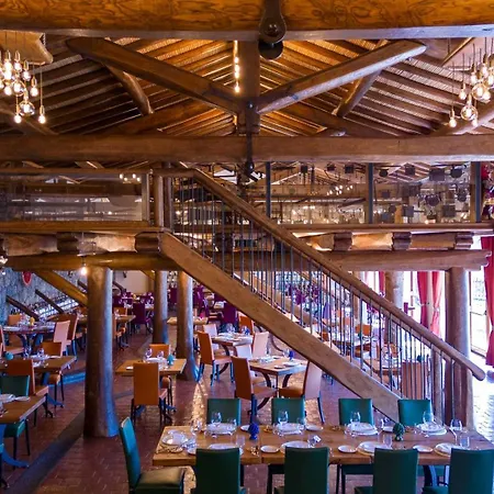 Etna Quota Mille Boutique Hotel, Typical Sicilian Food & Wine Landsted