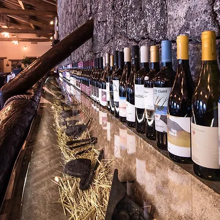 Séjour à la campagne Etna Quota Mille Boutique Hotel, Typical Sicilian Food&wine Randazzo