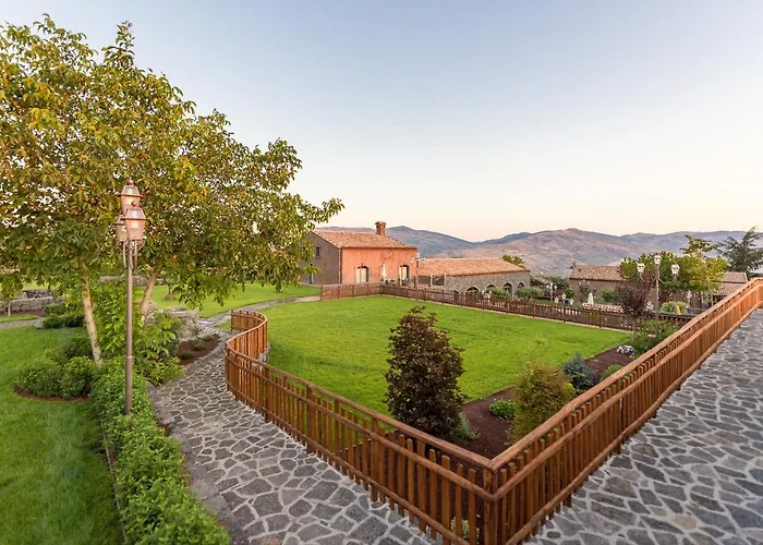 Etna Quota Mille Landhaus